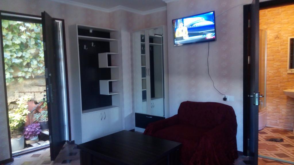 Dadu'S Apartment Тбилиси Екстериор снимка