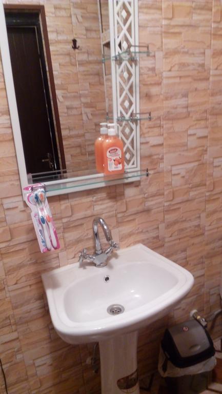 Dadu'S Apartment Тбилиси Екстериор снимка