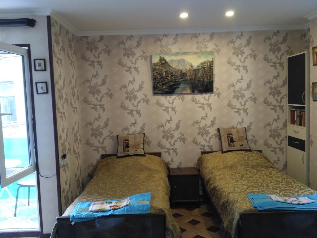 Dadu'S Apartment Тбилиси Екстериор снимка